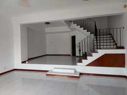 Stratton Drive (D28), Terrace #448943581